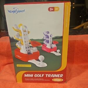 Mini Golf Trainer - Red and White